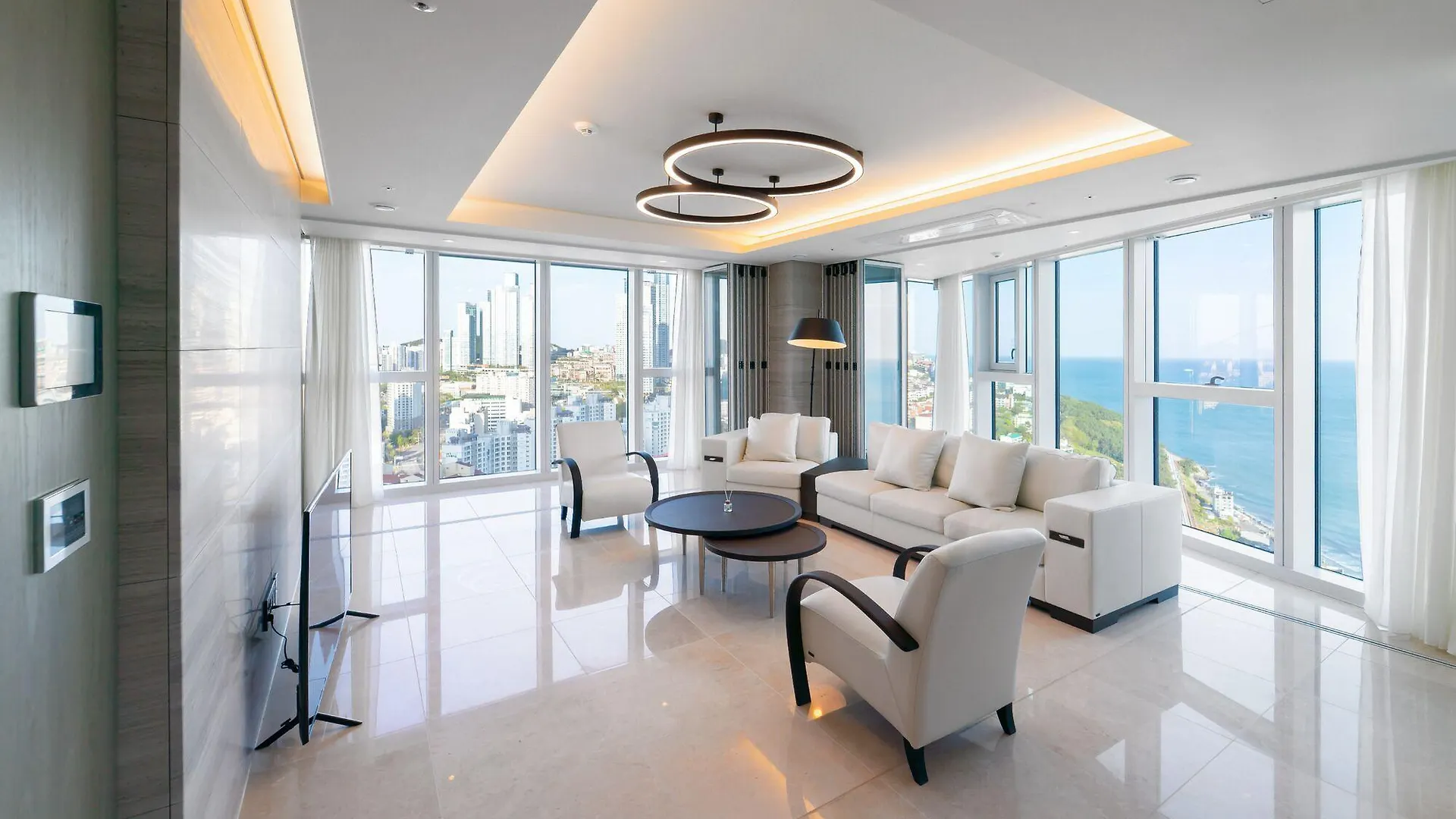 Grand Lct Residence Busan Hotel