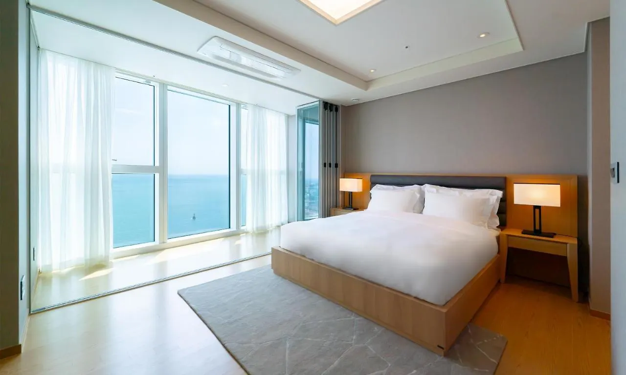 Grand Lct Residence Busan 4*,  South Korea