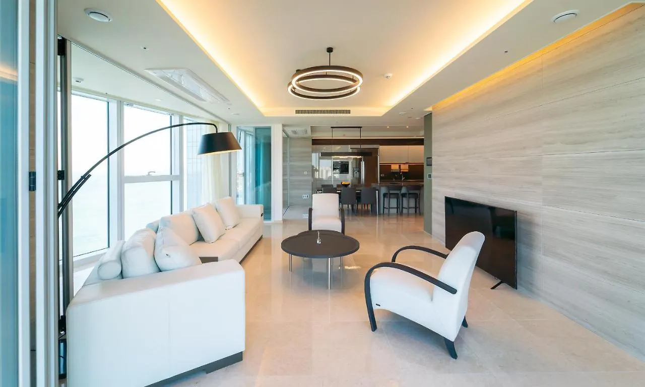 Grand Lct Residence Busan 4*,  South Korea