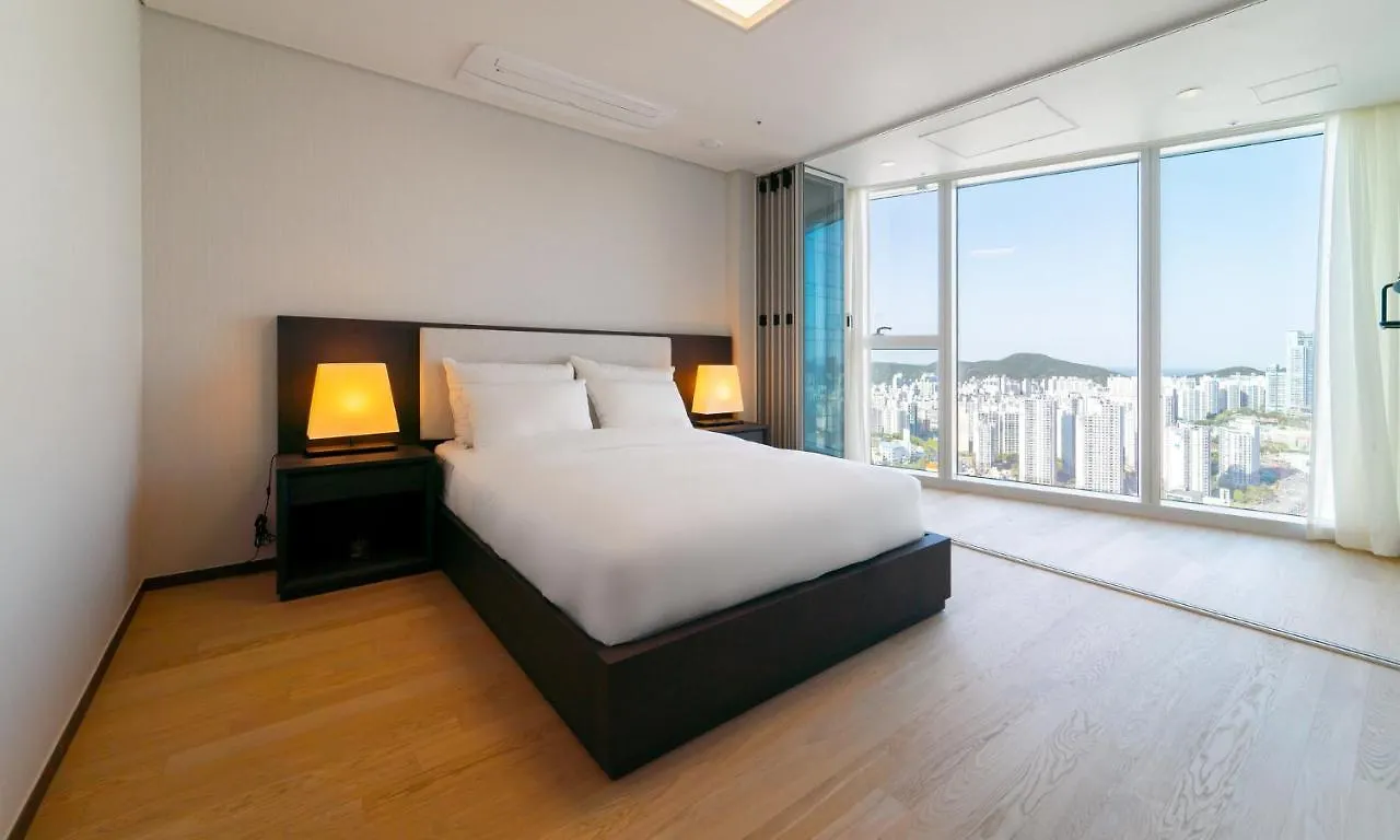 Grand Lct Residence Busan Hotel